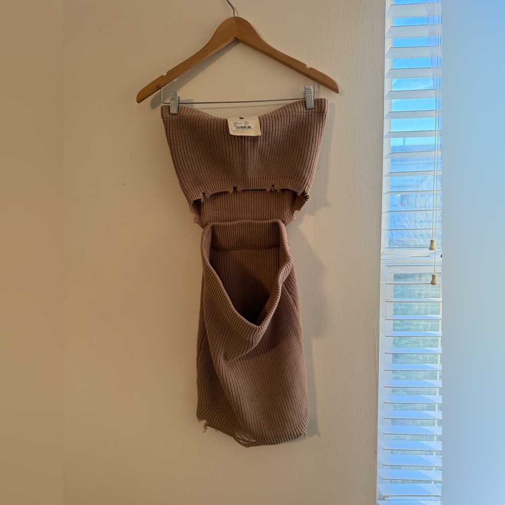 SER.O.YA x REVOLVE Tan Nude Strapless Sleeveless Cut Out Mini Dress Large NWT - Picture 7 of 16